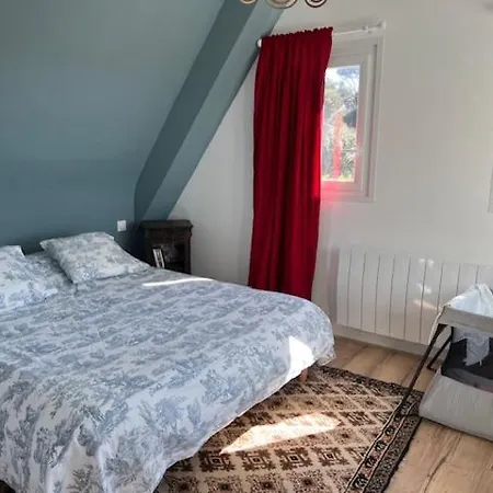 Belle Maison Familiale Vue Sur Mer, Acces Direct A La Holiday home Pleumeur-Bodou